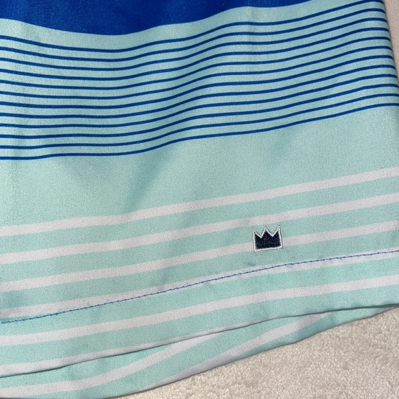 Crown and Ivy boys swimsuit trunks size 10/12 Large - Picture 2 of 4